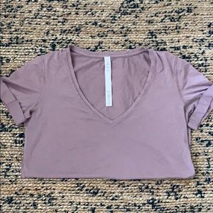 Women’s lululemon v-neck